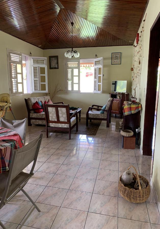 Hebergement Mouchas F4 - Dans Villa Les Polycias Sainte-Luce Exterior photo
